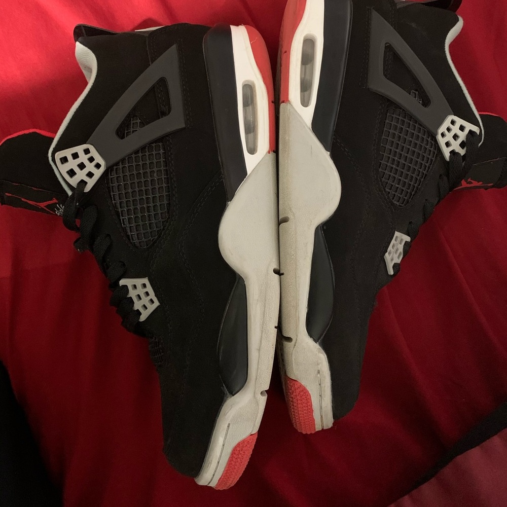 Retro Jordan 4